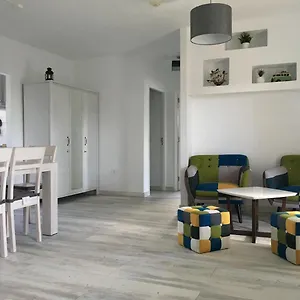 https://costa-luz-33.puertodelcarmen-hotels.org